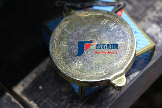 China Wheel Loader Oil Radiator Cap 4110001929 For LG936L Lg938l LG956L L958F supplier