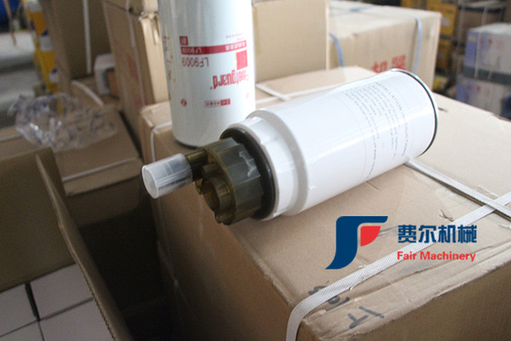 China 860117620 LF9009 TY230 XCMG Wheel Loader Spare Parts Oil Filter LW130 LW150 LW160 supplier