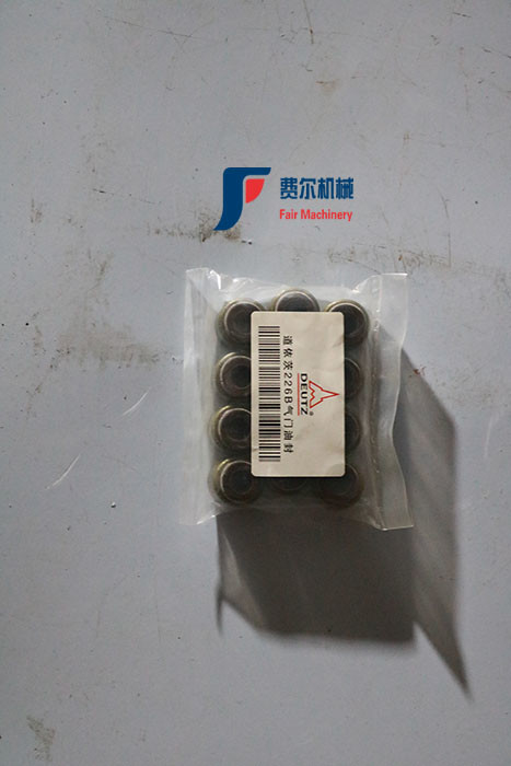 Weichai Deutz Engine Parts TD226B Valve Oil Seal 13023391 CE Approved