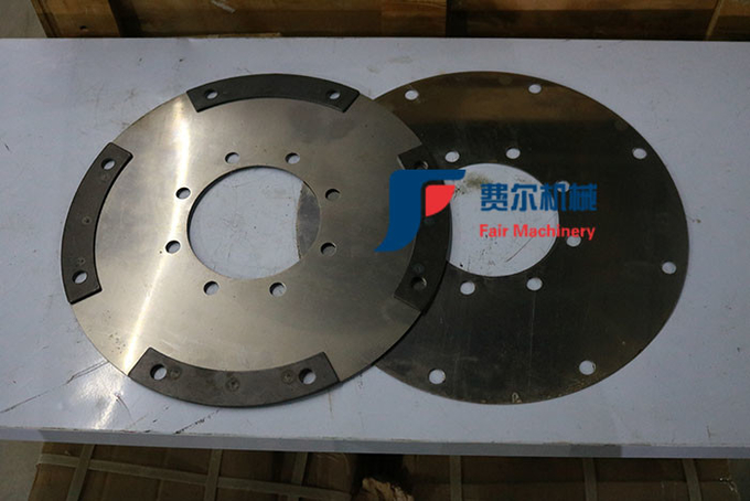 Standard Size Yutong Spare Parts Yutong931A Elastic Plate YJ315Y-00002