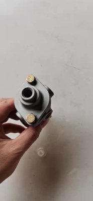 13C0025 Emergency Brake Valve Assembly Wheel Loader Handbrake Valve