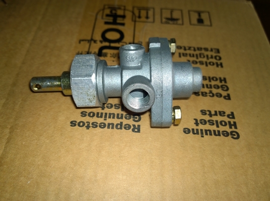 13C0025 Emergency Brake Valve Wheel Loader Hanging Driver Control Valve