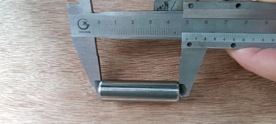 4934063 length 5sm 	Valve guide QSC8,3 Liugong Excavator CLG920 CLG922 CLG923 CLG925 Excavator Filter